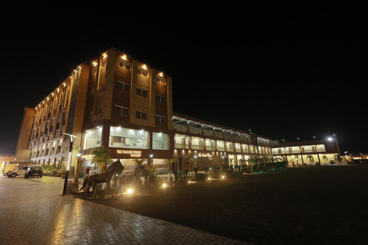 The Bodhi Palace Resort 외부 사진